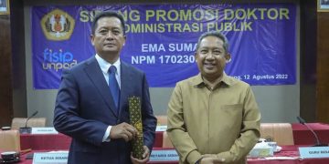 Sekda Kota Bandung Ema Sumarna & Wali Kota Bandung Yana Mulyana