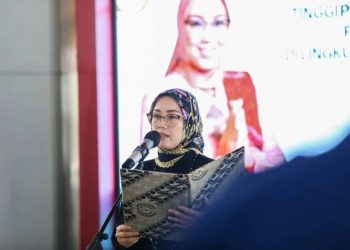 bupati purwakarta anne ratna mustika