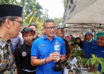 Bisnis air minum