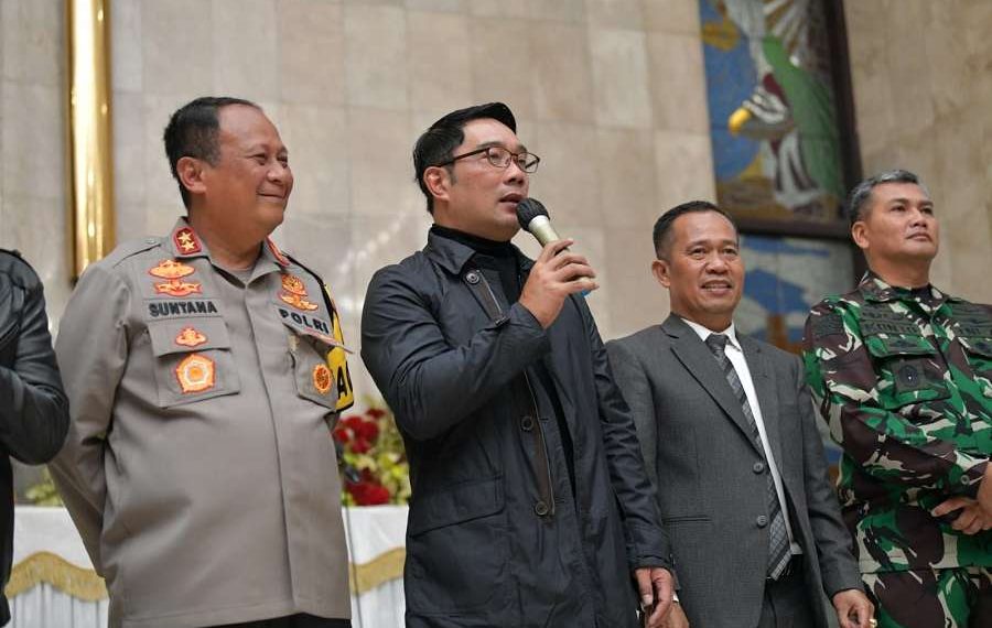 Gubernur Jabar Ridwan Kamil bersama Muspida Jabar (jabarprov.go.id)