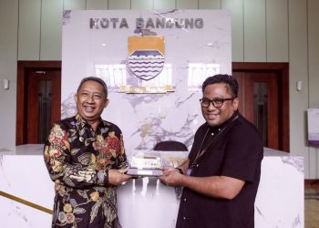 bandara husein sastranegara