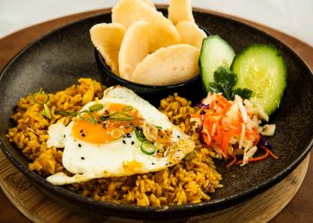 Sarapan orang indonesia pagi nasi goreng