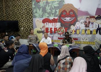 Aparat Polrestabes Bandung sosialisasi bahaya narkoba (bandung.go.id)