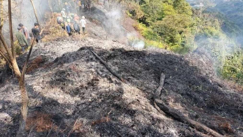 Kebakaran di Gunung Salak (jabarprov.go.id)