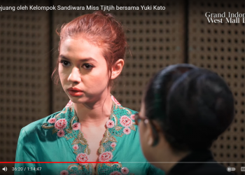 Teater sandiwara pentas miss tjitjih