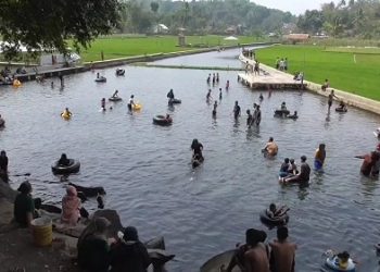 Mata Air Cikandung Sumedang wisata air