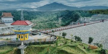 Bendungan Cipanas Sumedang