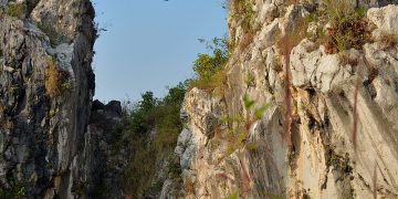 wisata geologi tebing citatah