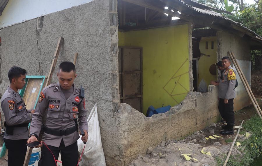 Gempa Sukabumi