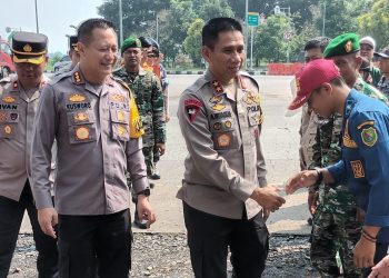 Kapolda Jabar Irjen Pol. Akhmad Wiyagus mengunjungi Pos Terpadu Al Fathu Soreang Kabupaten Bandung