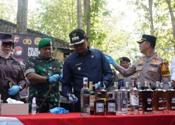 Wakil Bupati Garut Helmi Budiman