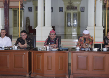 Dialog rencana pemekaran Cirebon Timur