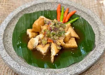 Tahu gejrot sarapan menu cirebon