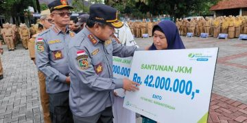 Bupati Garut Rudy Gunawan Pidato Penuh Emosi