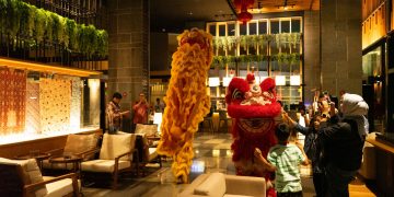 Sambut Tahun Naga Kayu di Swiss-Belresort Dago Heritage Bandung.