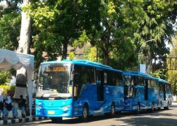 Uji Coba Bus Listrik BRT bus rapid transit KIR