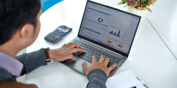 Utang Luar Negeri Indonesia November 2023 tetap terkendali, menurut laporan terbaru Bank Indonesia Senin (15/1/2024).