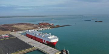 Pelabuhan Patimbang di Subang Jawa Barat. Ekspor Jawa Barat Desember 2023 adalah yang terbesar se-Indonesia