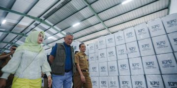 Pj Wali Kota Bandung, Bambang Tirtoyuliono mengingatkan jajaran kewilayahan bersama Komisi Pemilihan Umum (KPU) untuk mengantisipasi potensi hujan deras saat hari pencoblosan serta memetakan tempat pemungutan suara (TPS) yang rawan bencana, seperti banjir dan longsor.