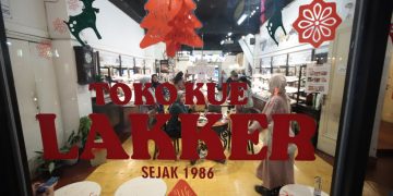 Toko kue Lekker Jalan Braga Bandung