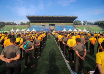 Jelang nyoblos, jajaran Forkopimda Kota Bandung olahraga bareng di Stadion Siliwangi, Jum’at (2/2/2024).