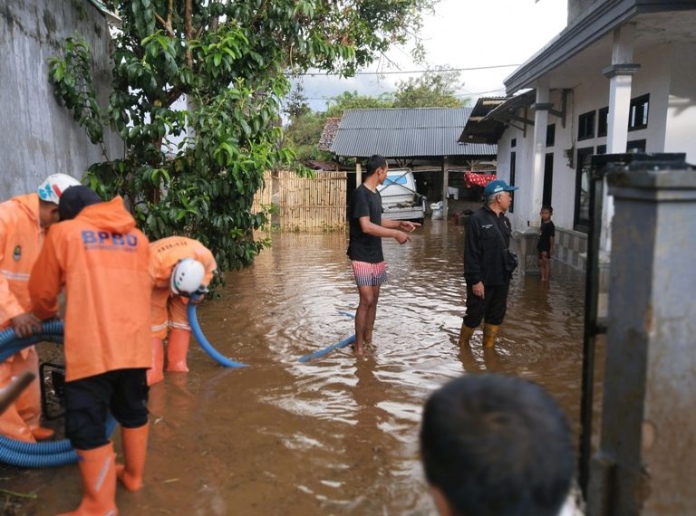 Banjir Cisurupan Kab. Garut