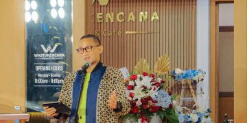 Menteri Sandiaga resmikan Wastukencana Resto & Cafe di Bandung, Kamis (8/2/2023).