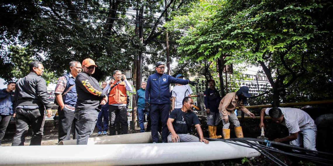 Tiga buah rumah pompa yang berada di kawasan Kopo dan Cibaduyut dipastikan dalam keadaan berfungsi. Rumah pompa ini merupakan salah satu upaya Pemkot Bandung dalam menangani potensi banjir di kawasan tersebut.