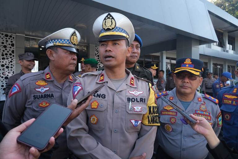 Kepala Satuan Lalulintas (Kasat Lantas) Polres Garut, IPTU Aang Andi Suhandi, mengungkapkan, sasaran dalam operasi ini yaitu OBK atau orang, barang, dan kegiatan.