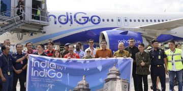 Kementerian Pariwisata dan Ekonomi Kreatif/Badan Pariwisata dan Ekonomi Kreatif (Kemenparekraf/Baparekraf) menyambut baik penerbangan langsung internasional perdana maskapai IndiGo dengan rute dari kota Bengaluru atau yang lebih dikenal dengan nama Bangalore, India menuju ke Denpasar, Bali.