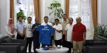 Pendirian Akademi Persib Garut direspons positif Penjabat (Pj) Bupati Garut, Barnas Adjidin.