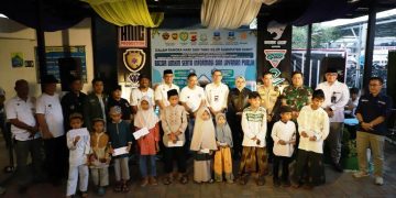 Bazar UMKM di Terminal Tipe A Guntur Garut diapresiasi Penjabat (Pj) Bupati Garut, Barnas Adjidin. Pada bazar itu juga terdapat Informasi dan Layanan Publik di terminal itu.