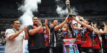 Menteri Pemuda dan Olahraga Republik Indonesia (Menpora RI) Dito Ariotedjo bersyukur pertandingan Red Sparks kontra Indonesia All Star berjalan sukses dan disambut antusias masyarakat di Indonesia Arena, Jakarta, Sabtu (20/4). (foto:herry/kemenpora.go.id)
