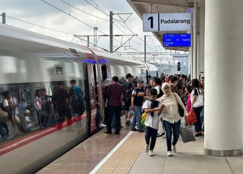 Kereta Cepat Whoosh angkut 222.309 penumpang selama periode Angkutan Lebaran 2024 dengan jumlah penumpang tertinggi mencapai hingga 21.500 penumpang per hari.