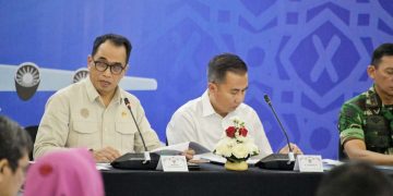 Prediksi puncak arus mudik terjadi 5-7 April 2024, sedangkan puncak arus balik 13-15 April 2024, kata Penjabat Gubernur Jabar Bey Machmudin.