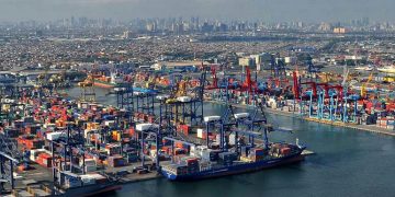 PT Pelabuhan Indonesia (Persero) atau Pelindo akan mengeluarkan kebijakan itu sebagai wujud komitmen dalam mendukung arus logistik yakni dengan memberikan insentif berupa keringanan biaya yaitu diskon hingga 50% atas tagihan jasa penumpukan barang dan peti kemas selama masa pembatasan angkutan barang arus mudik dan balik lebaran tahun 2024.