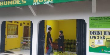 Bumdes bisa tekan kemiskinan ekstrem, kata Kepala Dinas DPMD Sumedang, Asep Aan, Selasa, 30 April 2024.