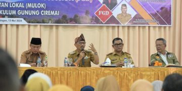 Gunung Ciremai akan masuk materi mulok di Kabupaten Kuningan. Hal itu menjadi komitmen Pemerintah Kabupaten Kuningan dalam penerapan pembelajaran lingkungan hidup.