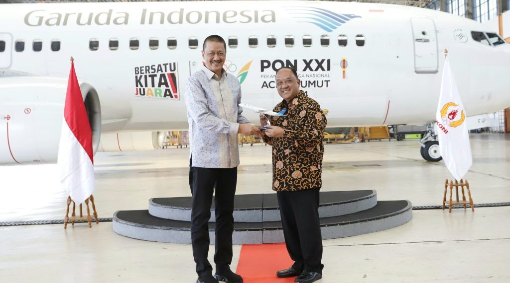 KONI dan Garuda kerja sama transportasi PON 2024 ditandai dengan penandatanganan kerja antara Ketua Umum Komite Olahraga Nasional Indonesia (KONI) Pusat menjalin kerja sama dengan Direktur Utama PT Garuda Indonesia (Persero) Tbk.