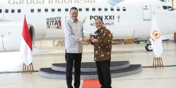 KONI dan Garuda kerja sama transportasi PON 2024 ditandai dengan penandatanganan kerja antara Ketua Umum Komite Olahraga Nasional Indonesia (KONI) Pusat menjalin kerja sama dengan Direktur Utama PT Garuda Indonesia (Persero) Tbk.