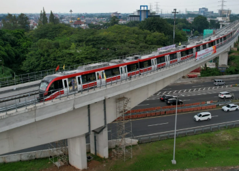 KAI tambah 28 trip LRT Jabodebek pada hari kerja (weekday) mulai bulan Mei 2024. Penambahan ini membuat jumlah perjalanan LRT Jabodebek pada weekday mencapai 336 perjalanan setiap harinya.