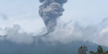 Gunung Marapi Sumbar kembali Meletus Kamis (30/5) pukul 13.04 WIB.