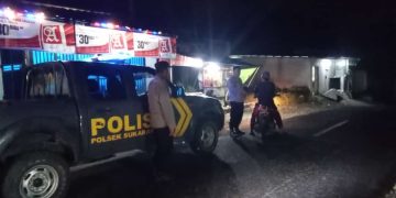 Polsek Sukarame Polres Tasikmalaya patroli kamtibmas malam Minggu ke sejumlah kawasan.