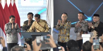 Presiden Jokowi resmikan Indonesia Digital Test House (IDTH), di Balai Besar Pengujian Perangkat Telekomunikasi (BBPPT), di Kota Depok, Jawa Barat, Selasa (07/05/2024).