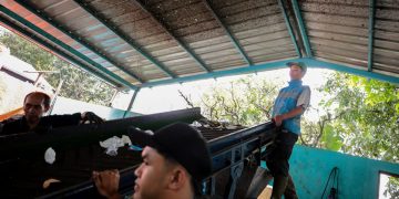 TPST Babakan Siliwangi jadi pusat wisata edukasi pengelolaan sampah, kata Pj Wali Kota Bandung Bambang Tirtoyuliono.