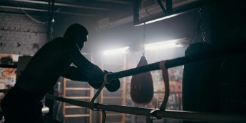 Atlet tinju Jabar jajal atlet Bali dan NTT dimana para atlet Jawa Barat itu tengah dipersiapkan pada PON XXI 2024. Ring tinju