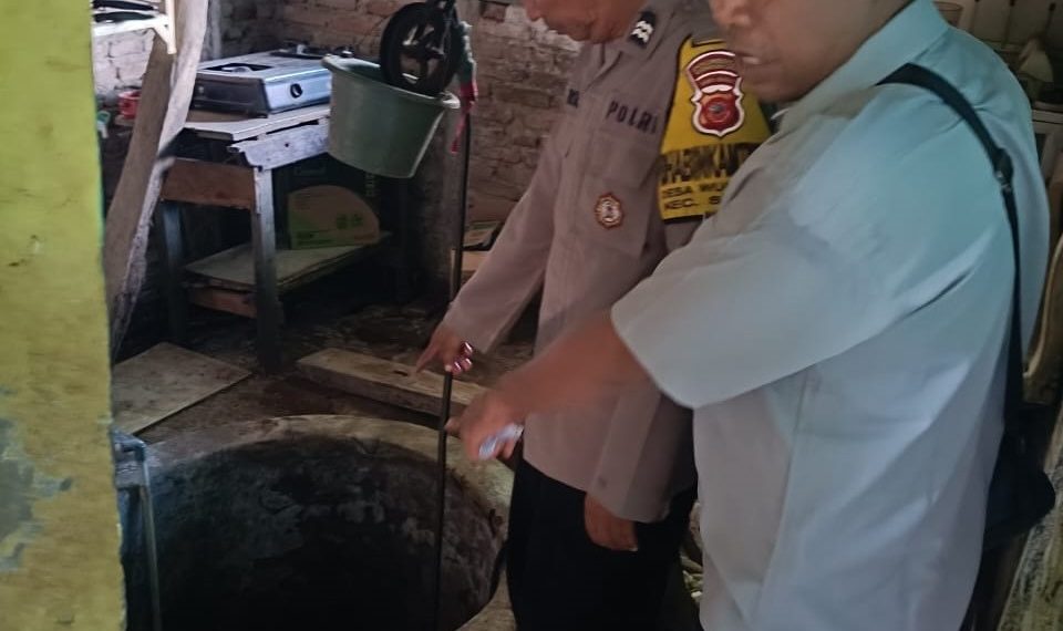 Bocah meninggal tercebur ke sumur di Cirebon, tepatnya di Desa Windujaya, Kecamatan Sedong Kabupaten Cirebon.