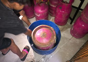 Kebakaran menimpa tempat usaha laundry di Kota Cimahi Jawa Barat, tepatnya Jl. Melong RT 03 RW 13 Kelurahan Melong Kecamatan Cimahi selatan Kota Cimahi.