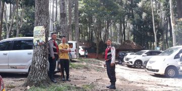 Wisata Batu Kuda dan Cantigi Camp ramai dikunjungi wisatawan Minggu (5/5/2024).