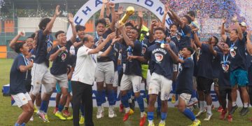 Adhyaksa Farmel FC sukses menjadi kampiun di gelaran Liga 3 2023/2024, usai mengalahkan Persibo Bojonegoro dengan skor tipis 3-2 pada laga final yang berlangsung di Stadion Mini Cibinong, Jumat (7/6).